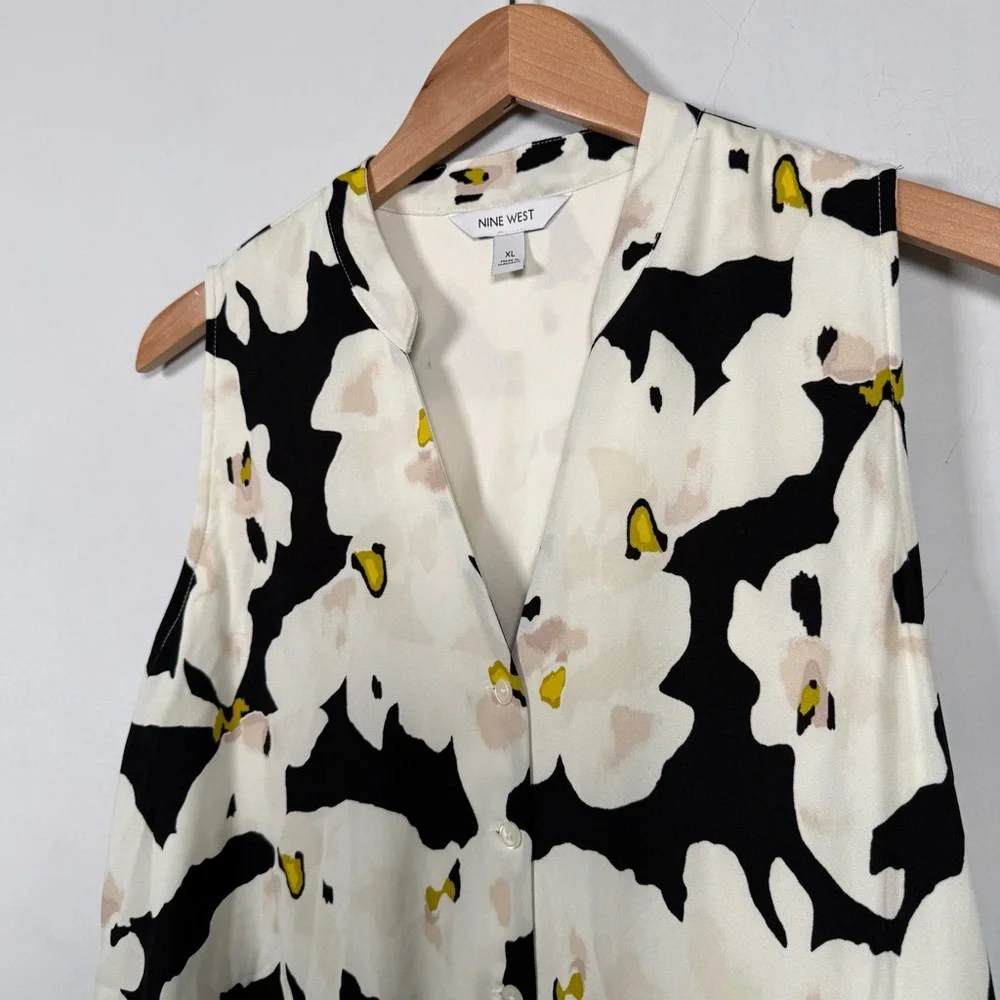 Nine West Button Front Ruffle Hem Dress, Size XL - Picture 4 of 11